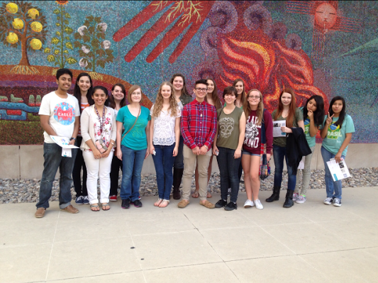 French students pose for a group photo outside the Dallas Museum of Art on Oct. 9. 