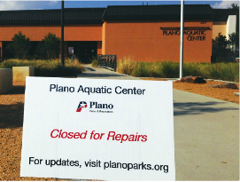 The scene outside the Plano Aquatic Center, located just outside Planos athletic facilities. Photo by MaryClare Colombo. 