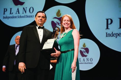 Clark Teacher Kayla Olivias wins technology award